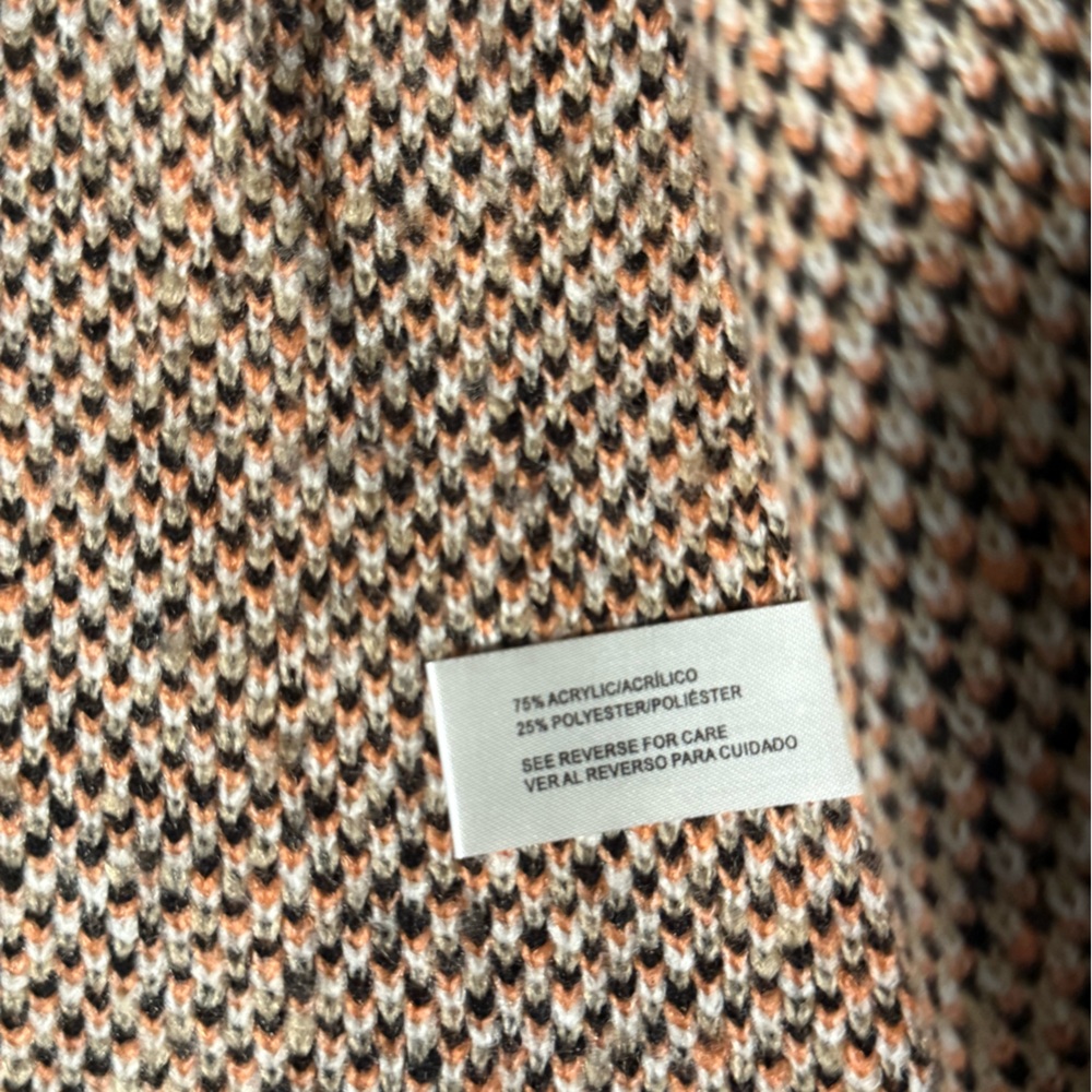 Women’s Shacket - Picture 5 of 5